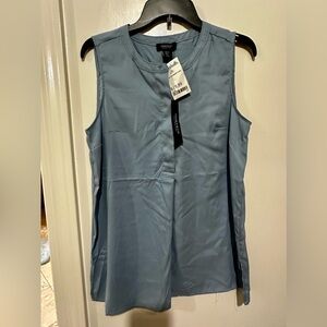 NWT Women’s Jones & Co SM Dusty Blue Half Button Blouse/Top, PERFECT Shape!